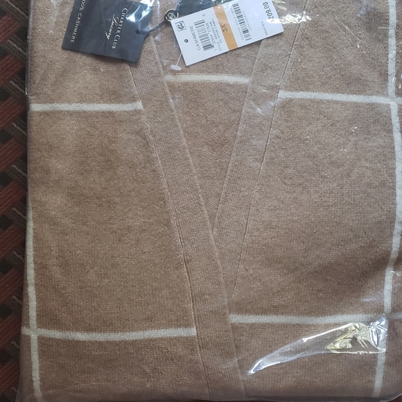 Retails for $250. Cashmere duster 3x NWT - Picture 2 of 2